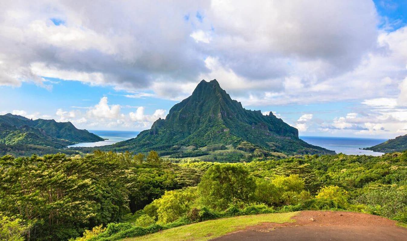 Randonnée Mont Rotui — Moorea